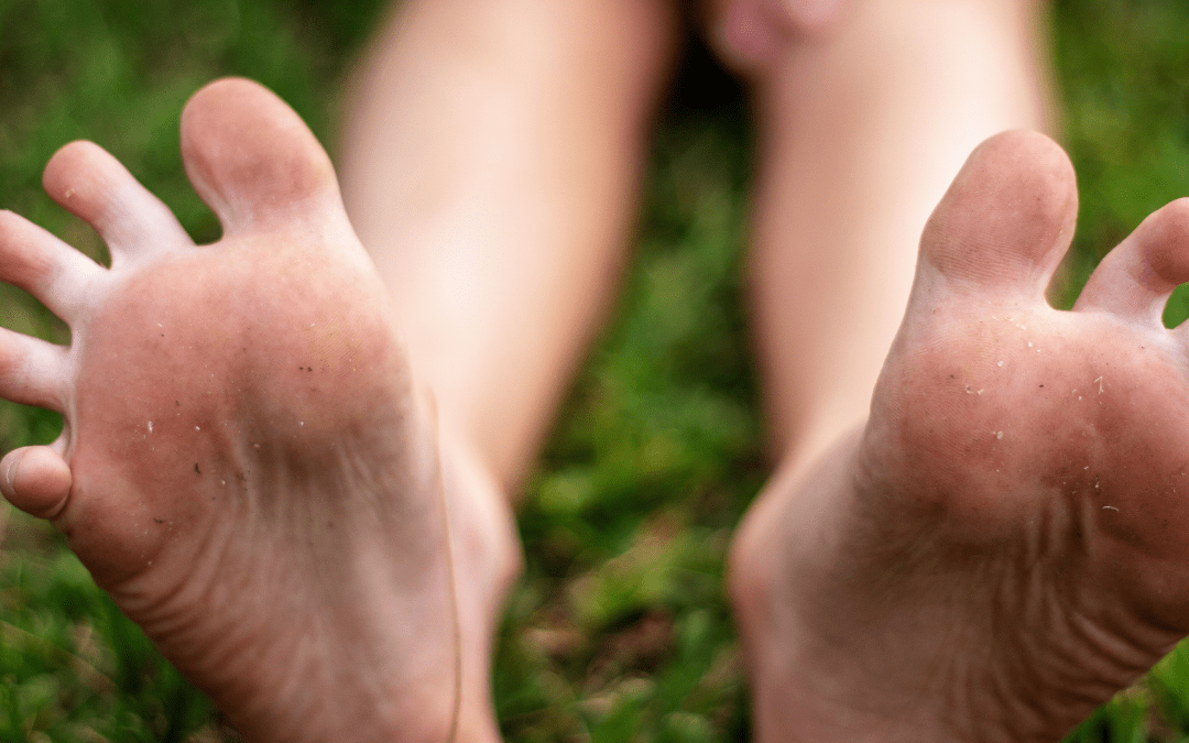 focused feet